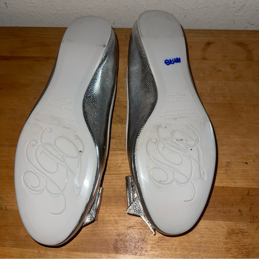 Ted Baker Bow Ballet Flat Shoes Women’s Size 6 Silver Metallic Rose Gold - Picture 10 of 10